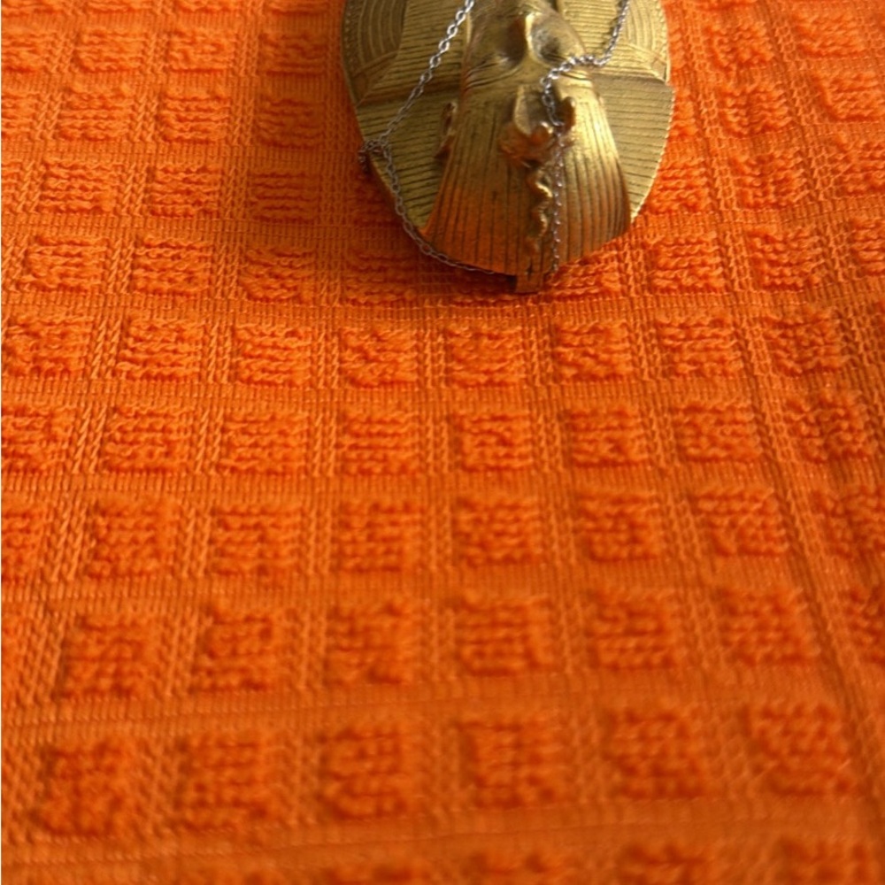 King tut medallion